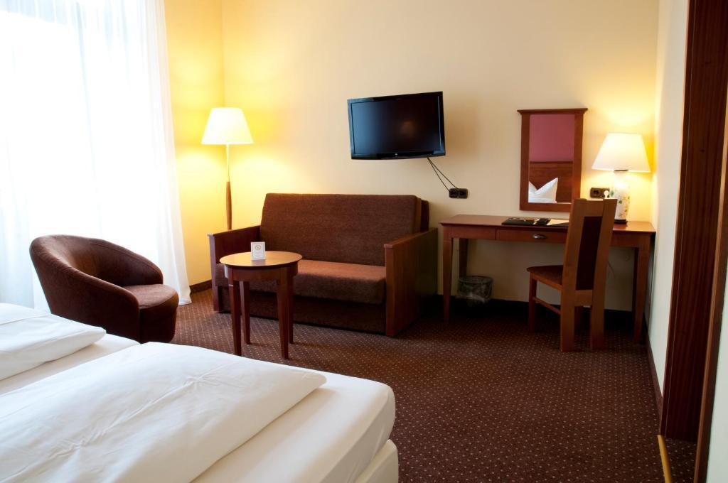 City Hotel Idar-Oberstein Room photo